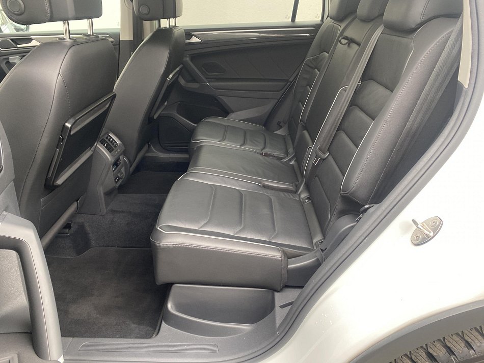 Volkswagen Tiguan Allspace  2.0 TDi Highline 4X4