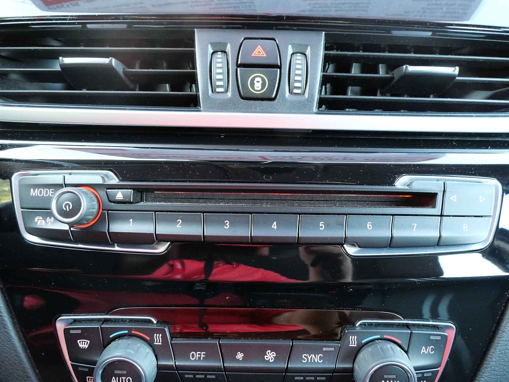 BMW X1 2.0D  XDRIVE18D