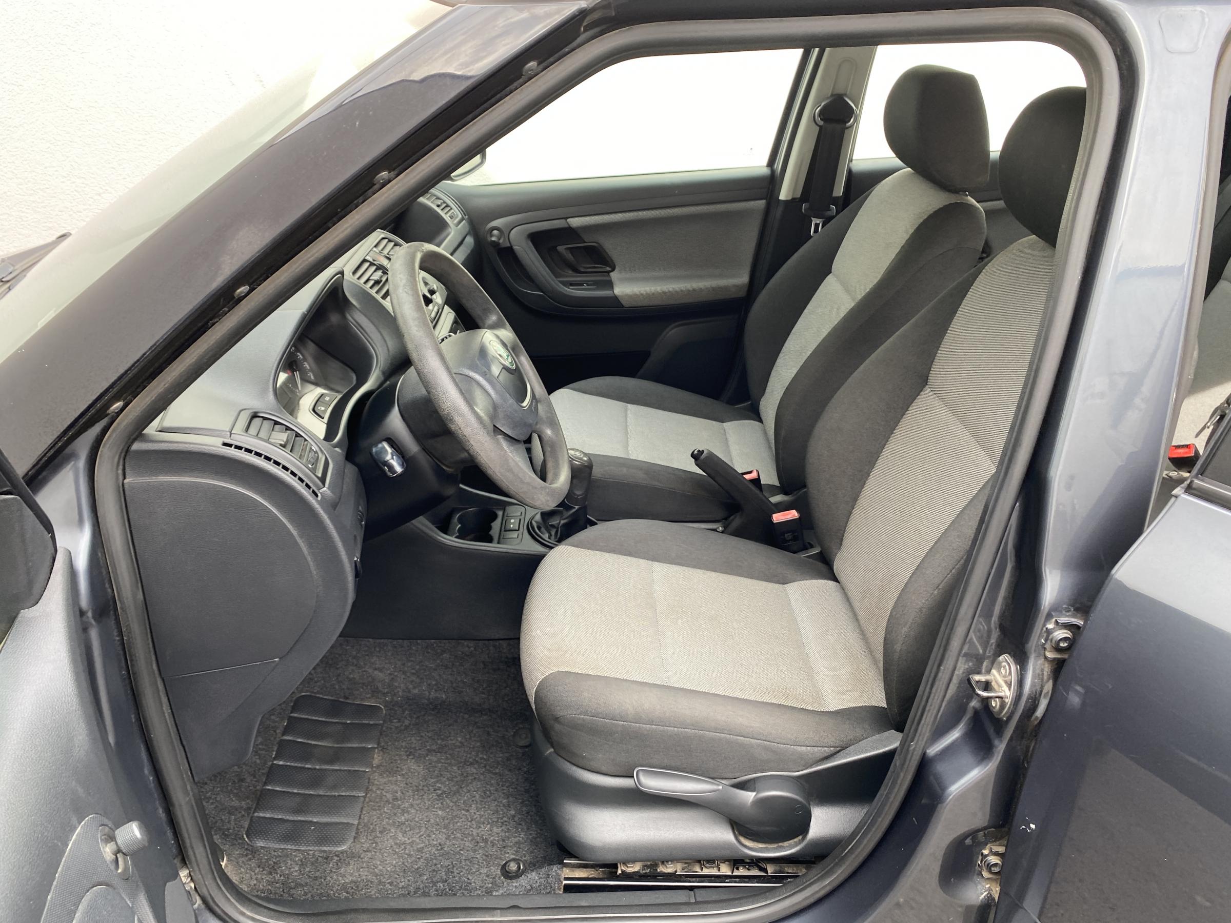 Škoda Fabia II, 2010 - pohled č. 11