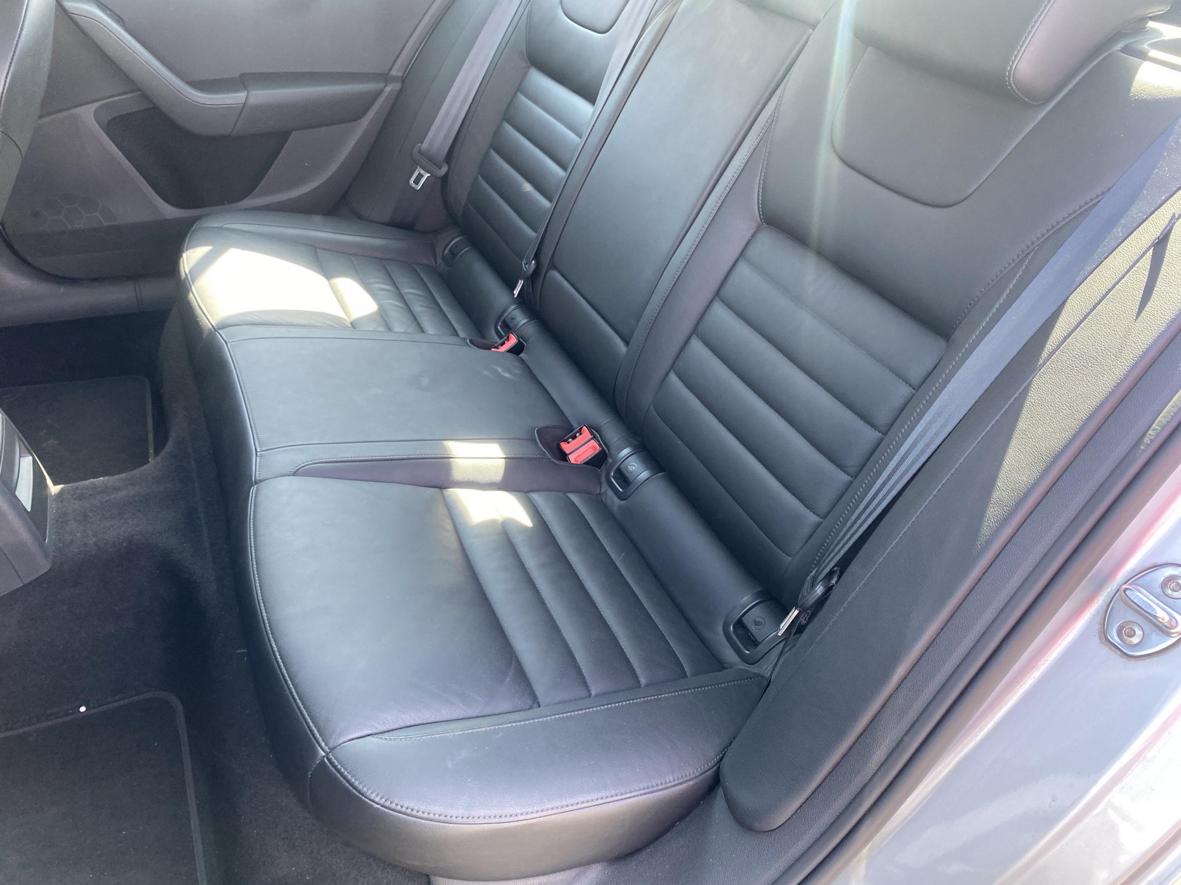 Škoda Octavia III, 2012 - pohled č. 11