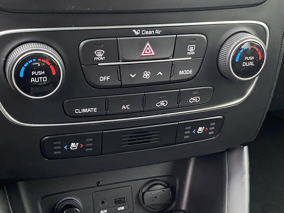 Kia Sorento 2.2CRDi  4x4