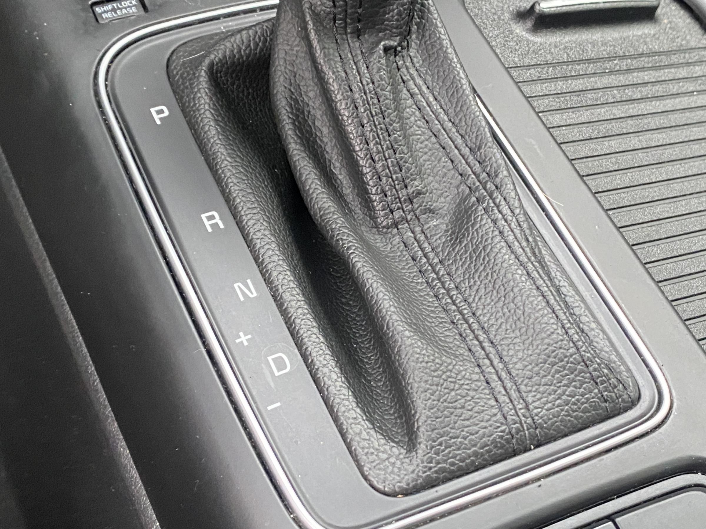 Kia Sorento, 2014 - pohled č. 18