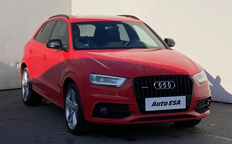 Audi Q3 2.0 TFSI S-line quattro