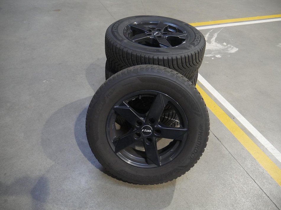 Audi Q3 2.0 TFSI S-line quattro