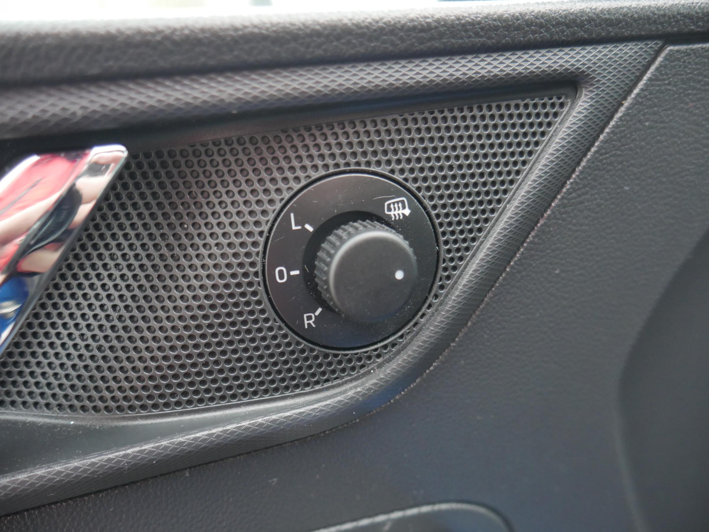 Škoda Rapid, 2015 - pohled č. 13