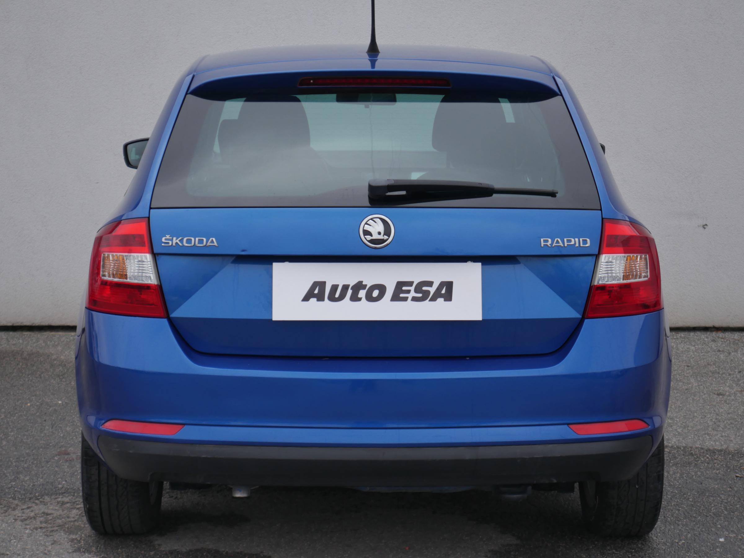 Škoda Rapid, 2015 - pohled č. 5