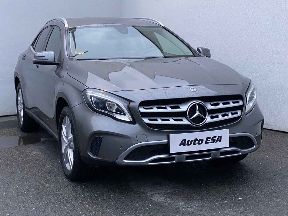 Mercedes-Benz CLA 2.2 CDi  4MATIC