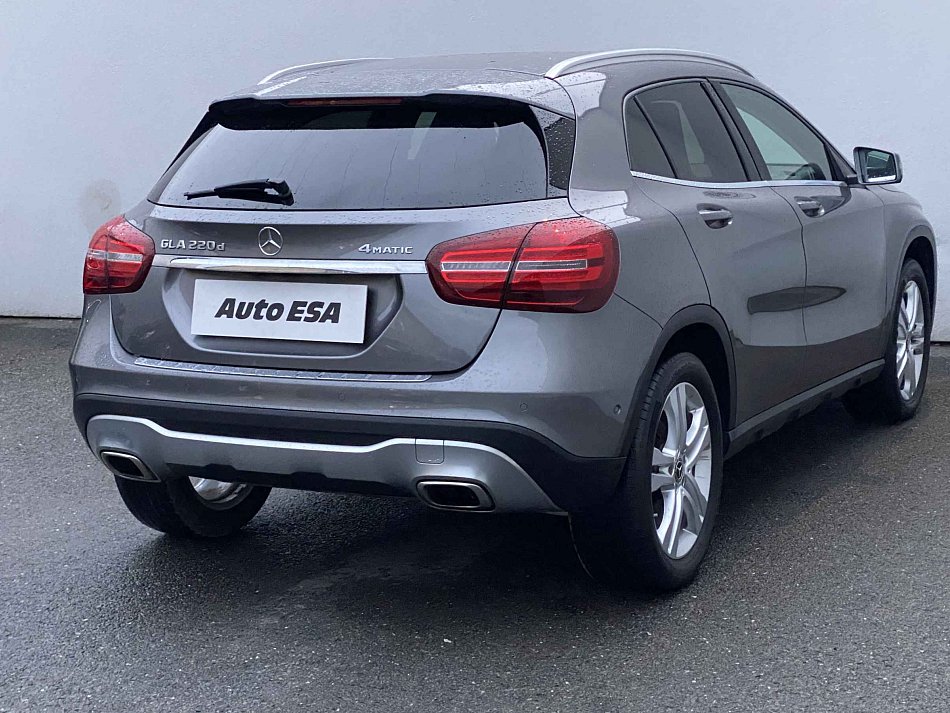 Mercedes-Benz CLA 2.2 CDi  4Matic