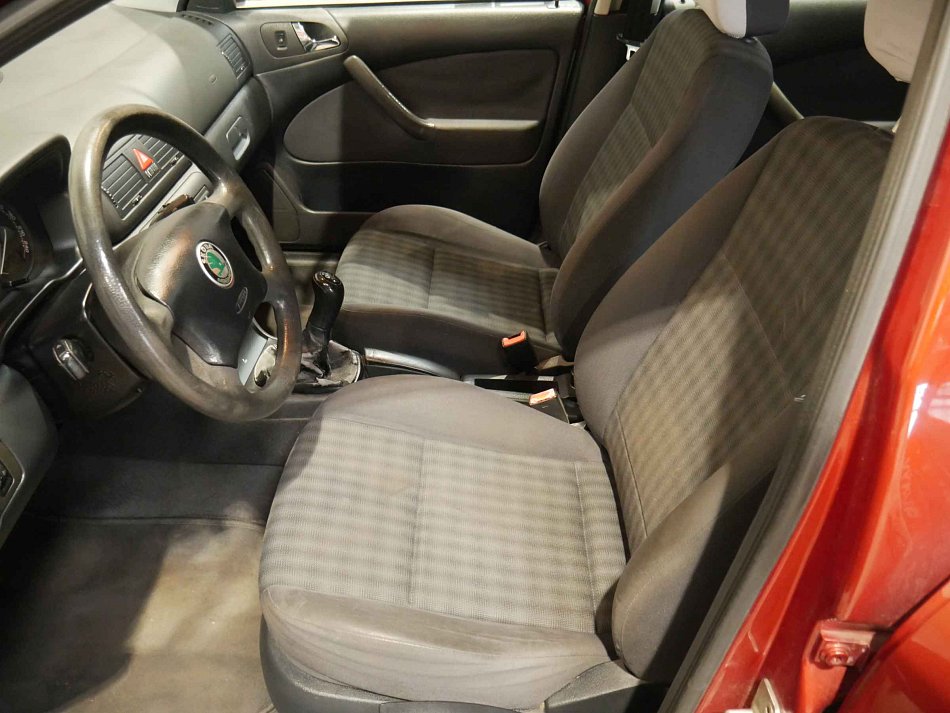 Škoda Octavia 1.6 MPi 