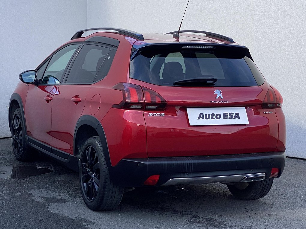 Peugeot 2008 1.2 PT GT Line