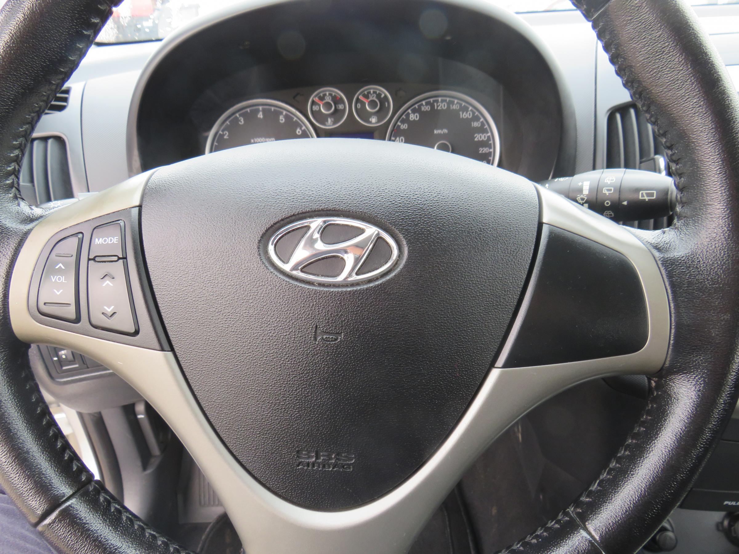 Hyundai i30, 2009 - pohled č. 13