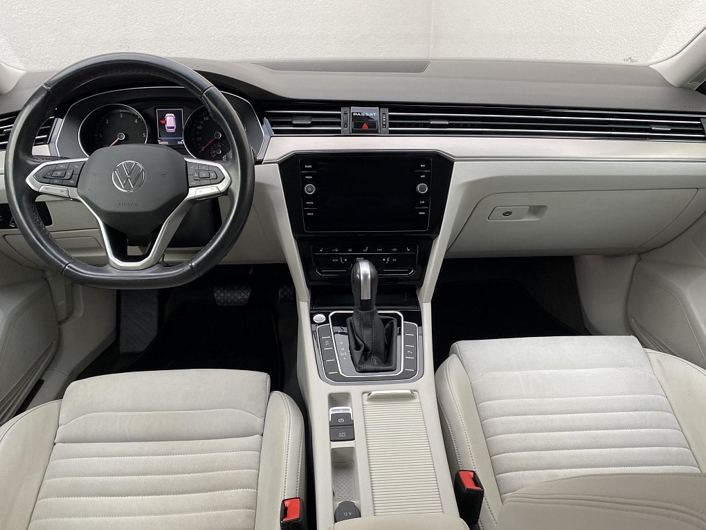 Volkswagen Passat 2.0 TDI Elegance