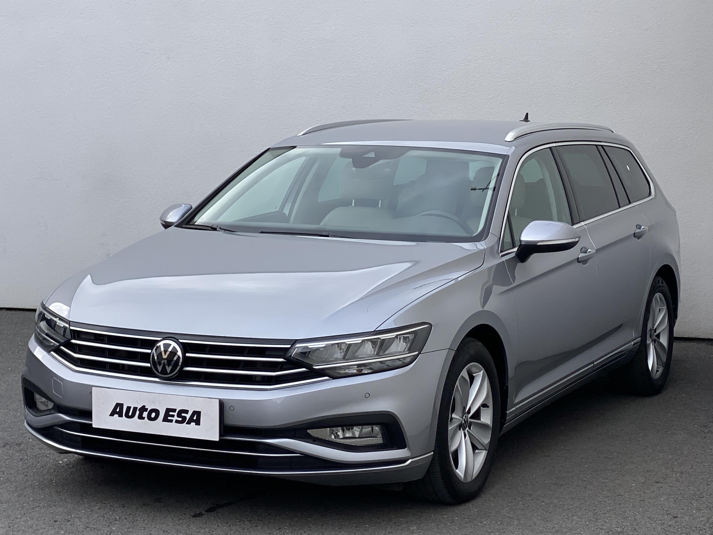 Volkswagen Passat, 2022 - pohled č. 3