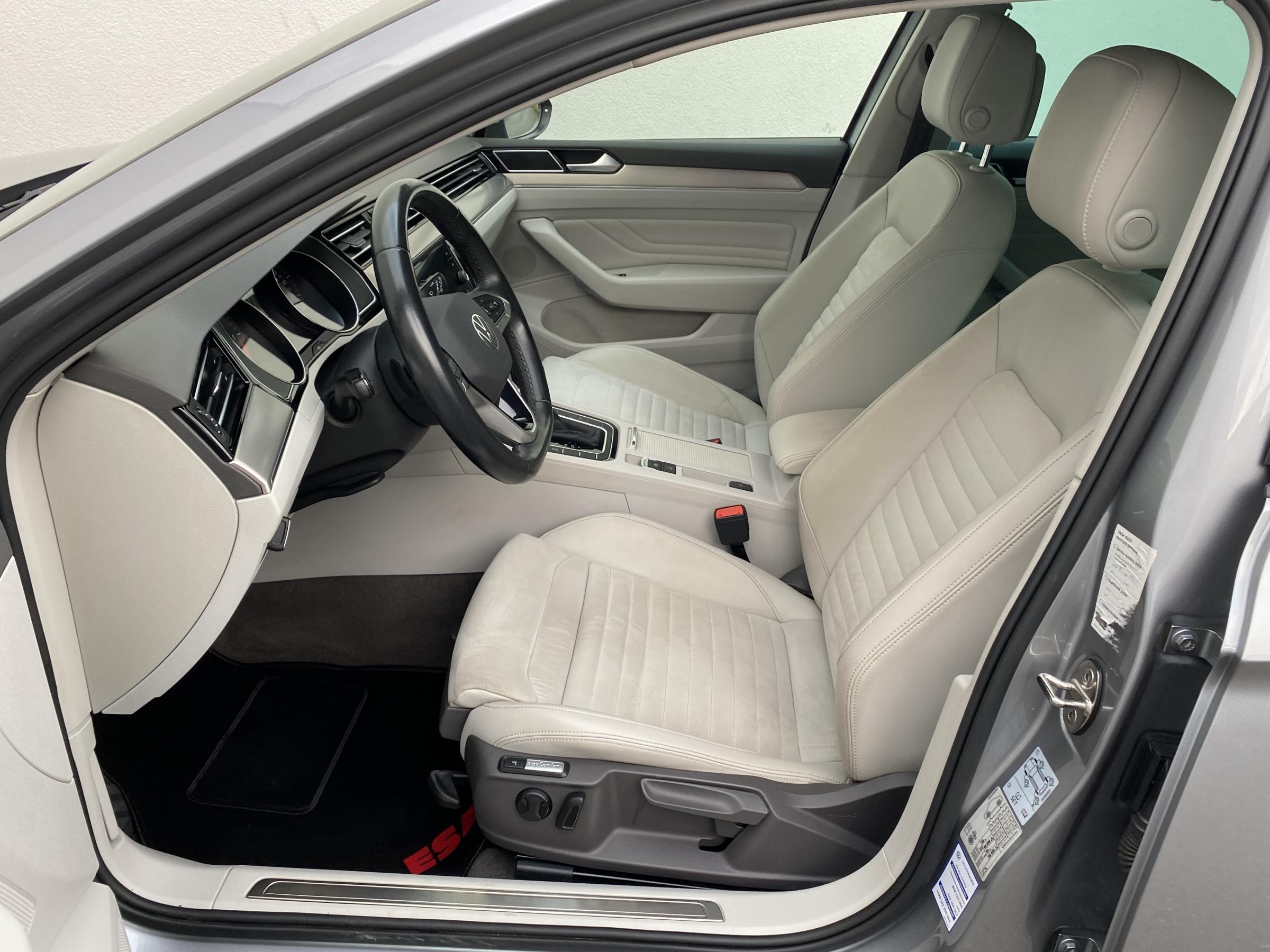 Volkswagen Passat, 2022 - pohled č. 9