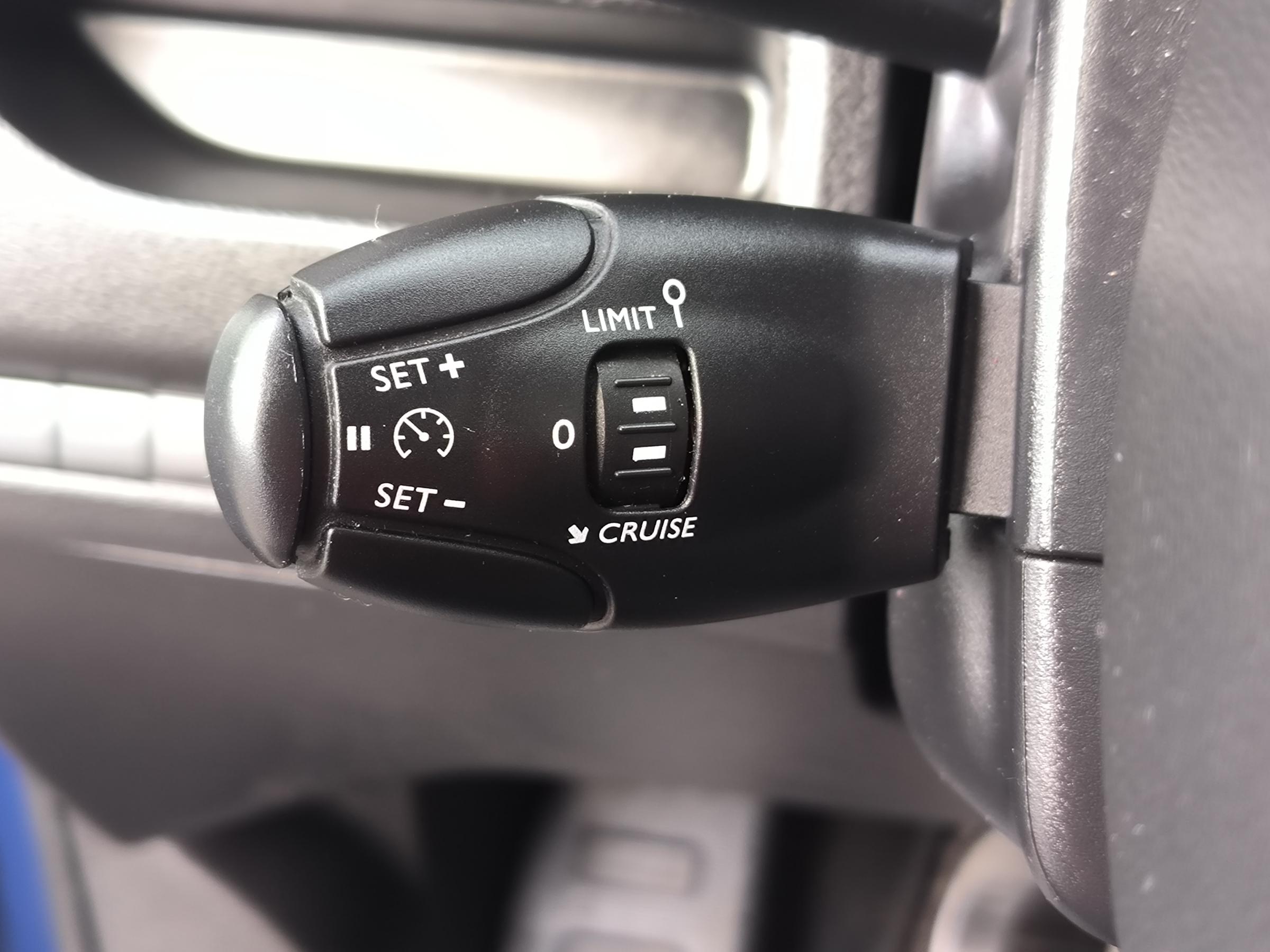 Opel Vivaro, 2023 - pohled č. 17