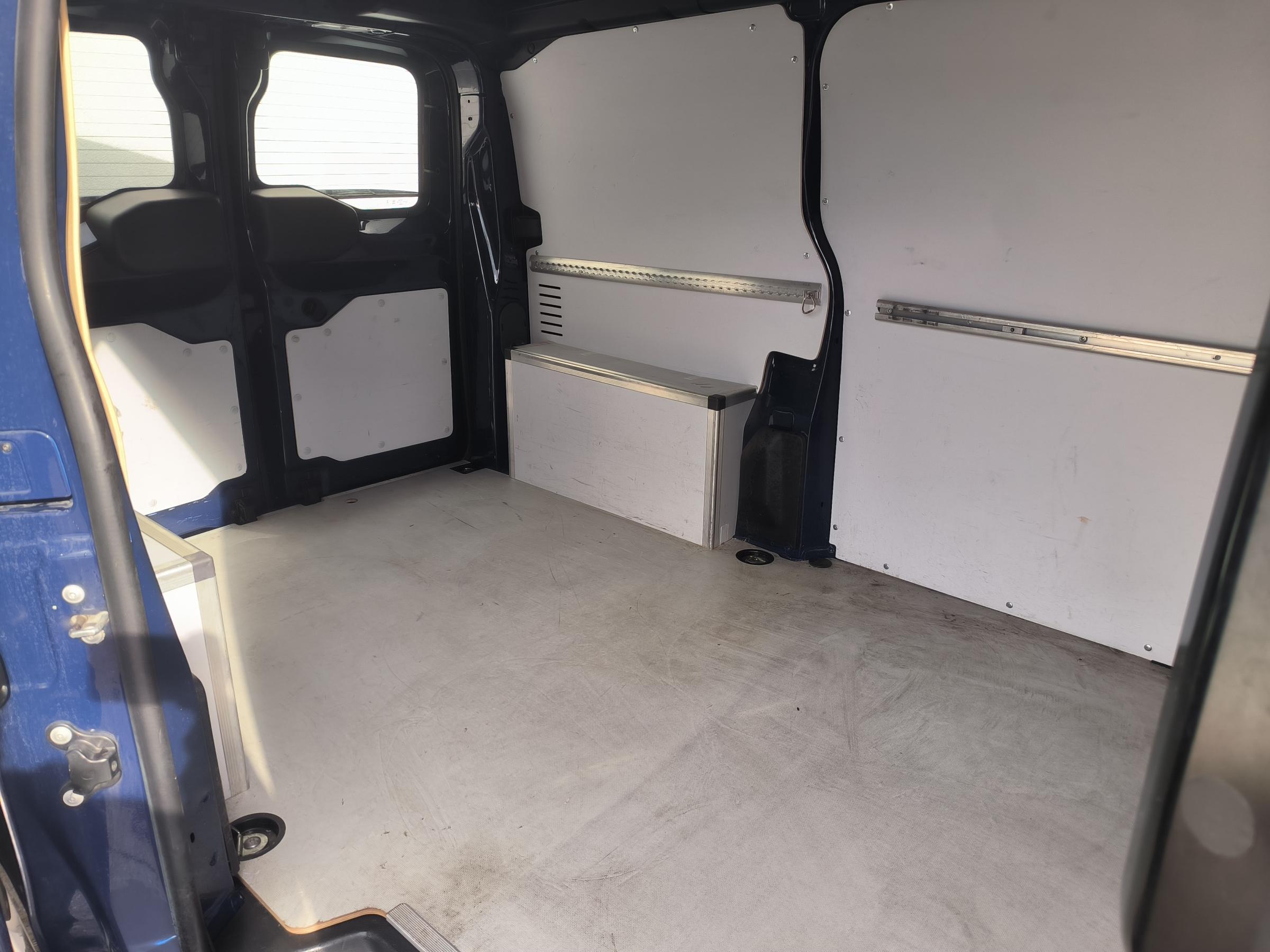 Opel Vivaro, 2023 - pohled č. 9