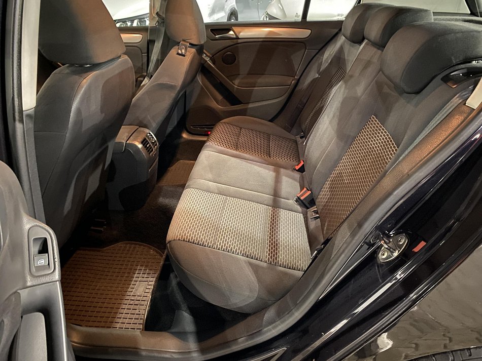 Volkswagen Golf 1.2 TSi 