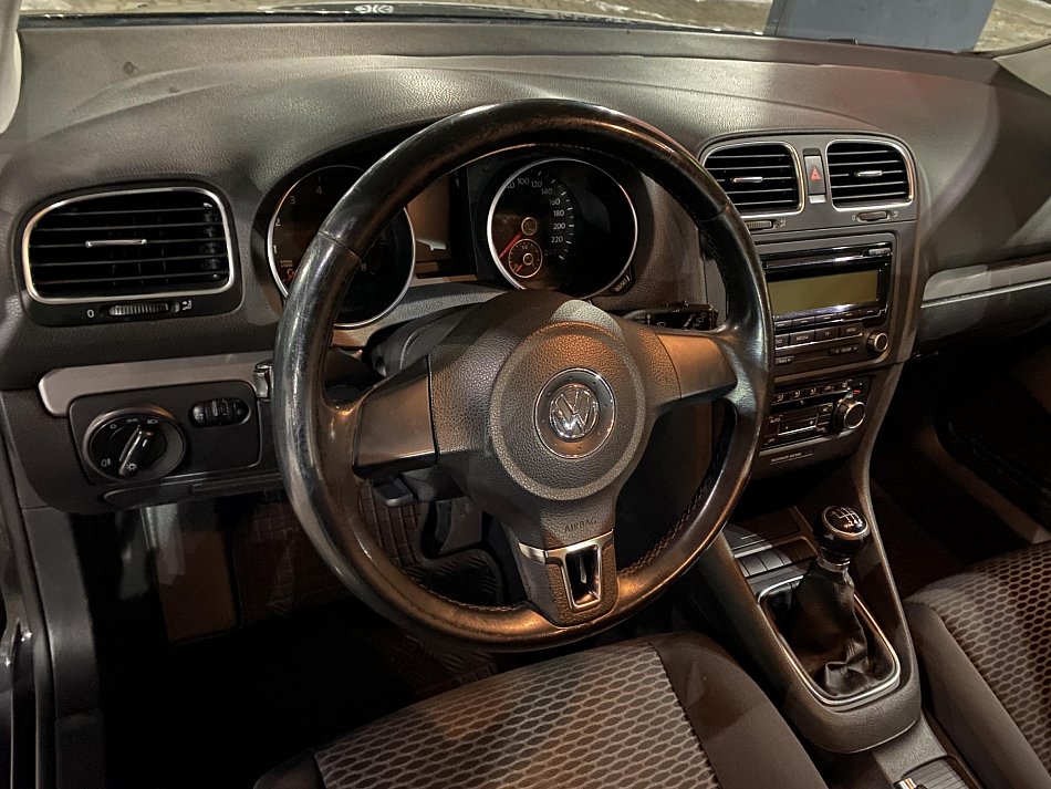 Volkswagen Golf 1.2 TSi 