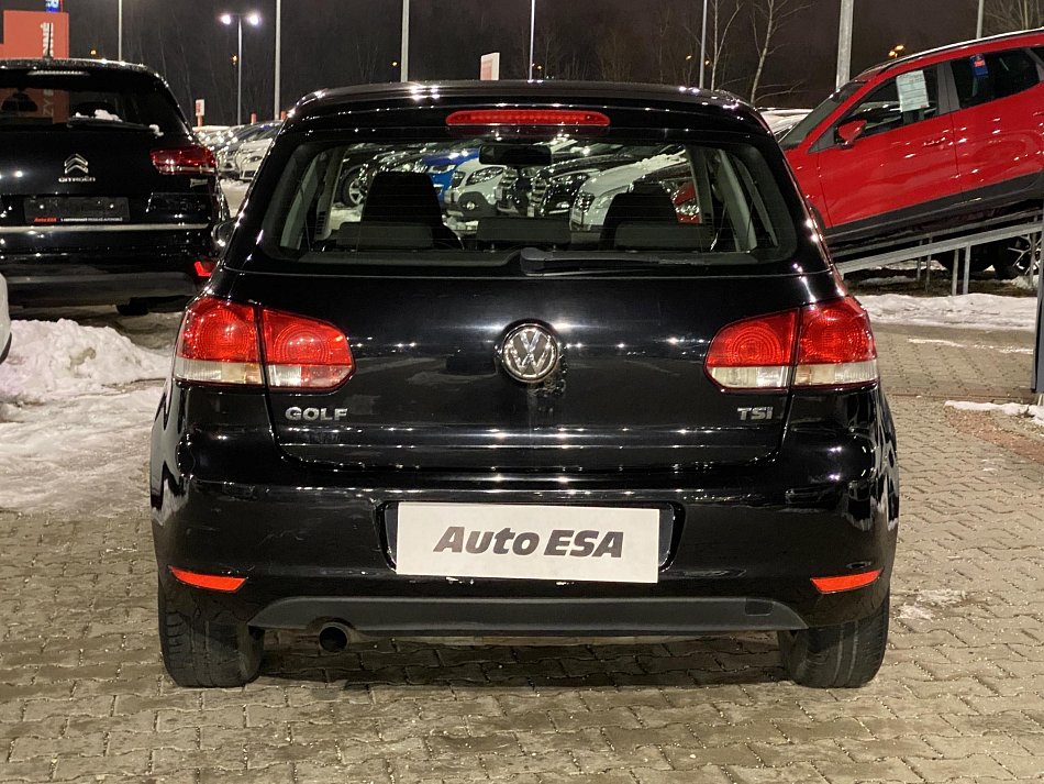 Volkswagen Golf 1.2 TSi 