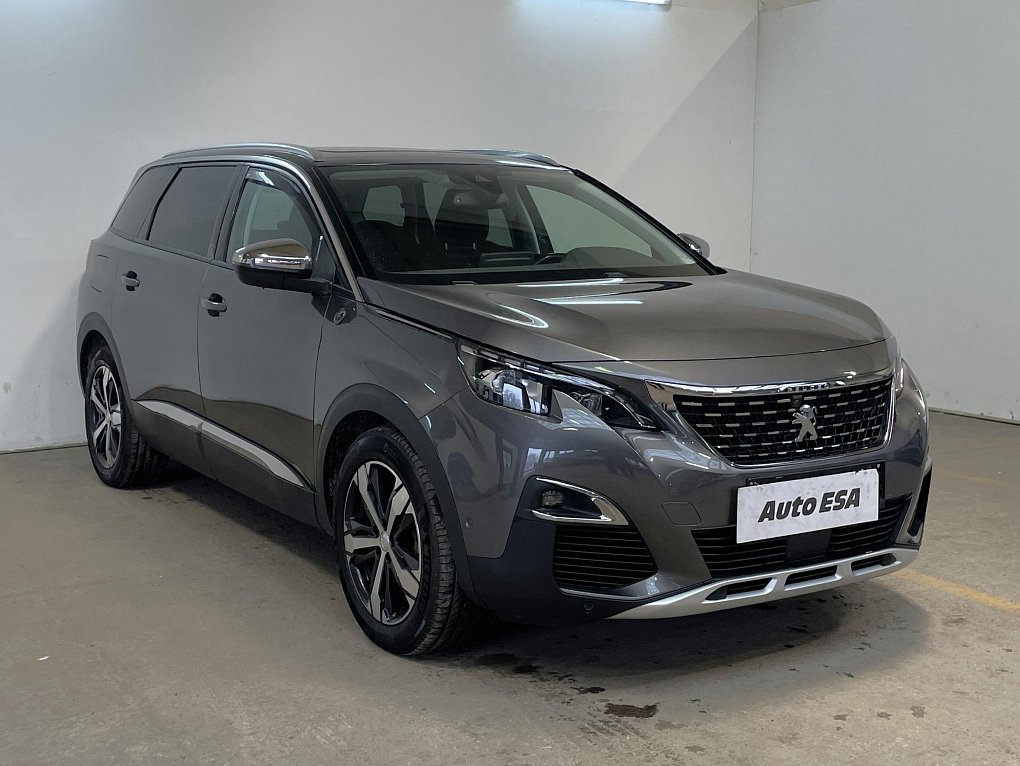 Peugeot 5008 1.5 HDi Crossway