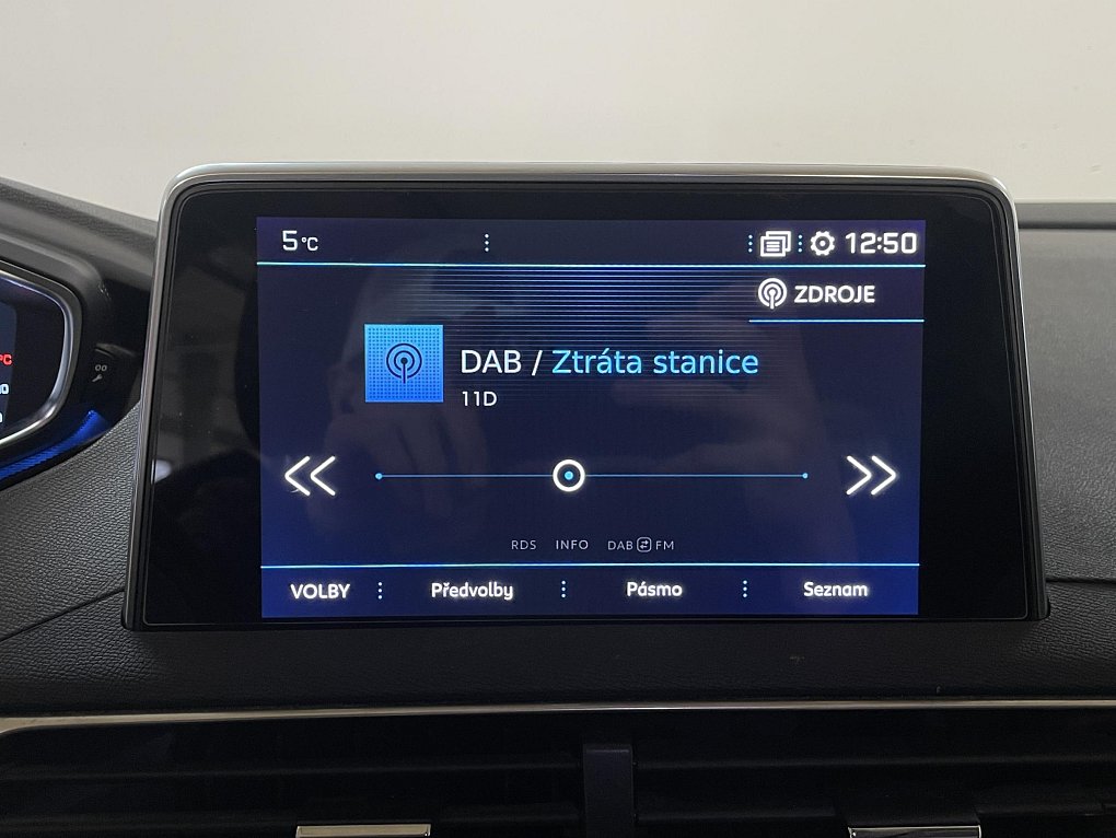 Peugeot 5008 1.5 HDi Crossway