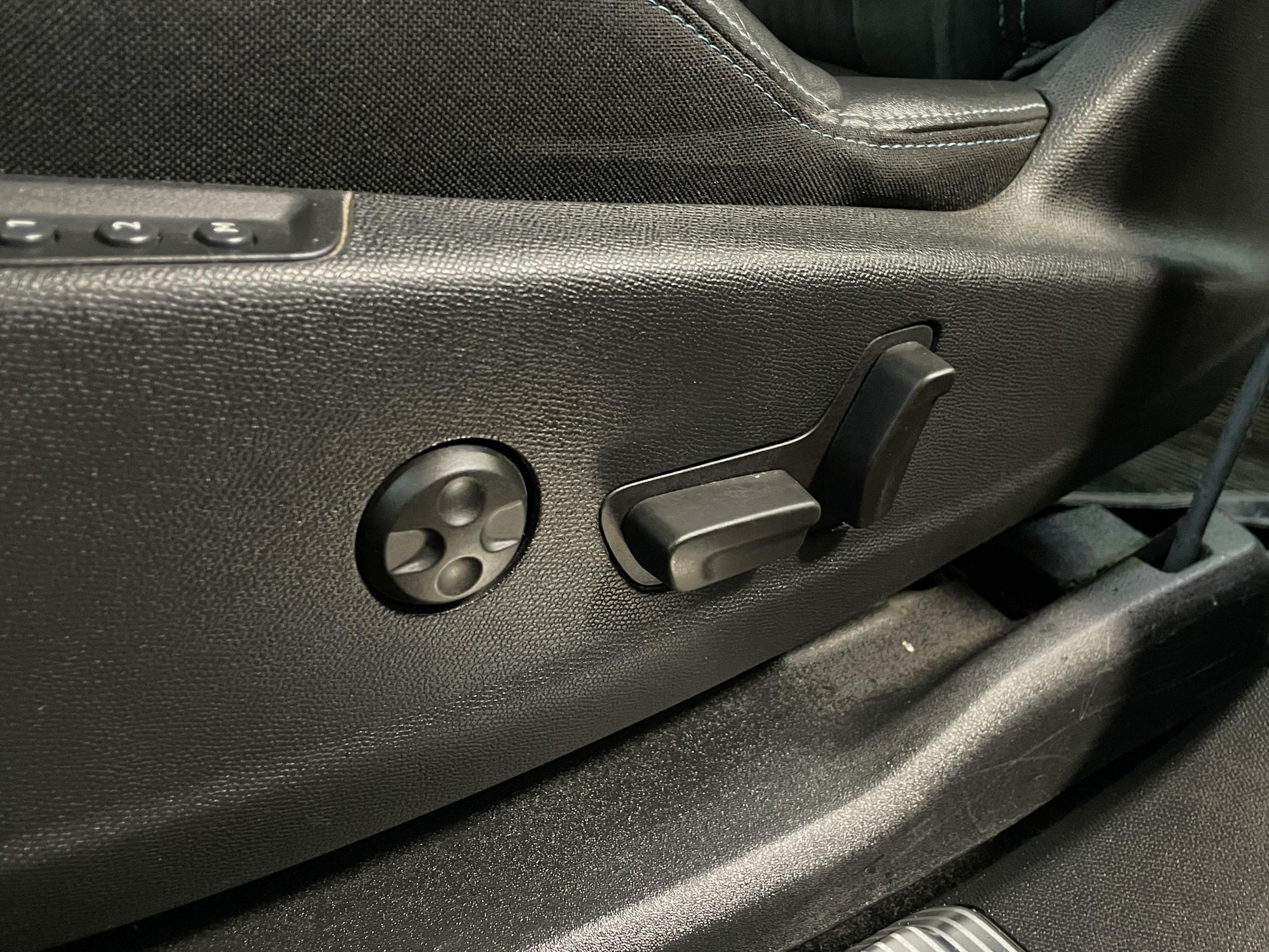 Peugeot 5008, 2019 - pohled č. 13