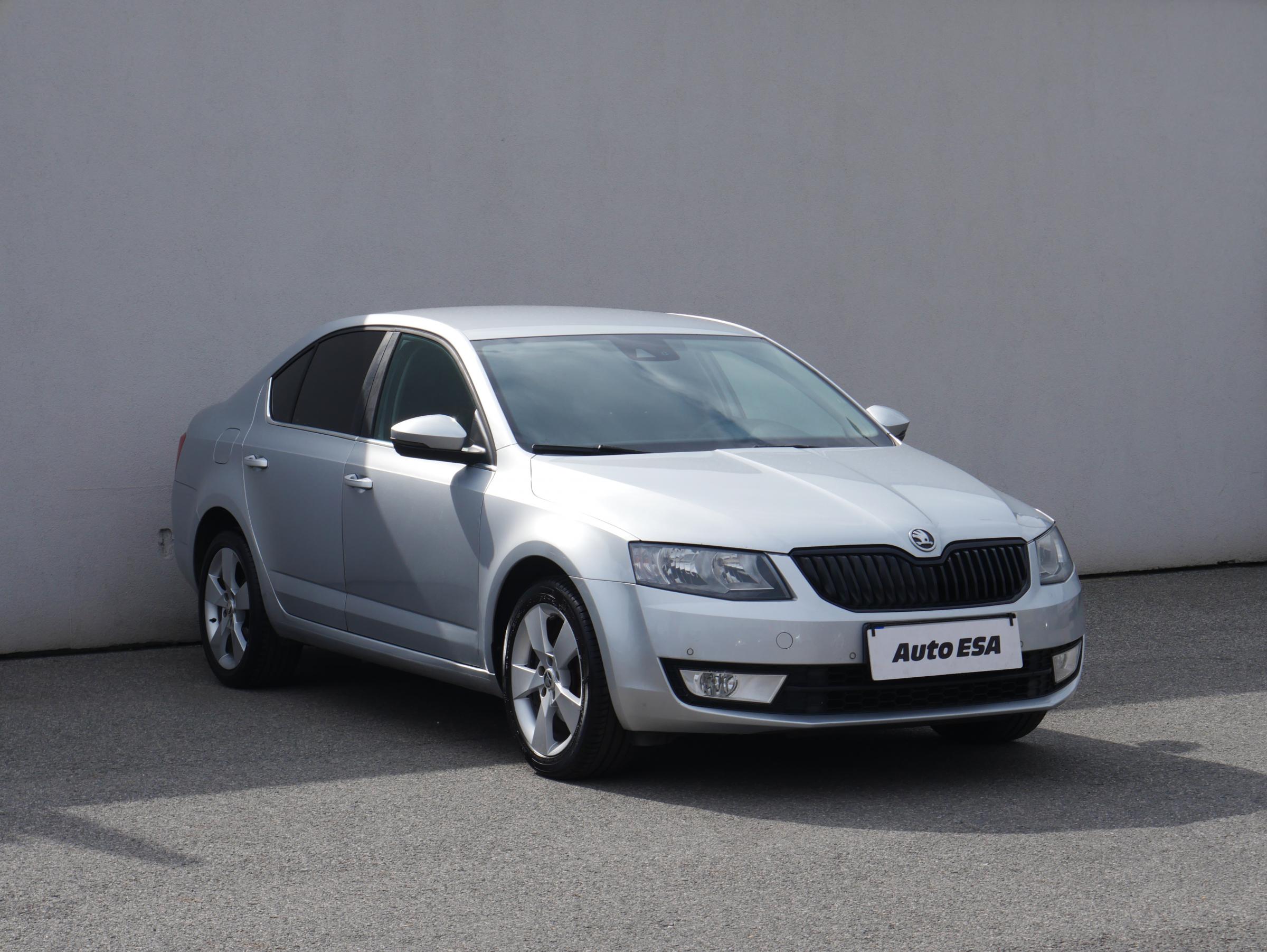 Škoda Octavia III, 2013 - pohled č. 1