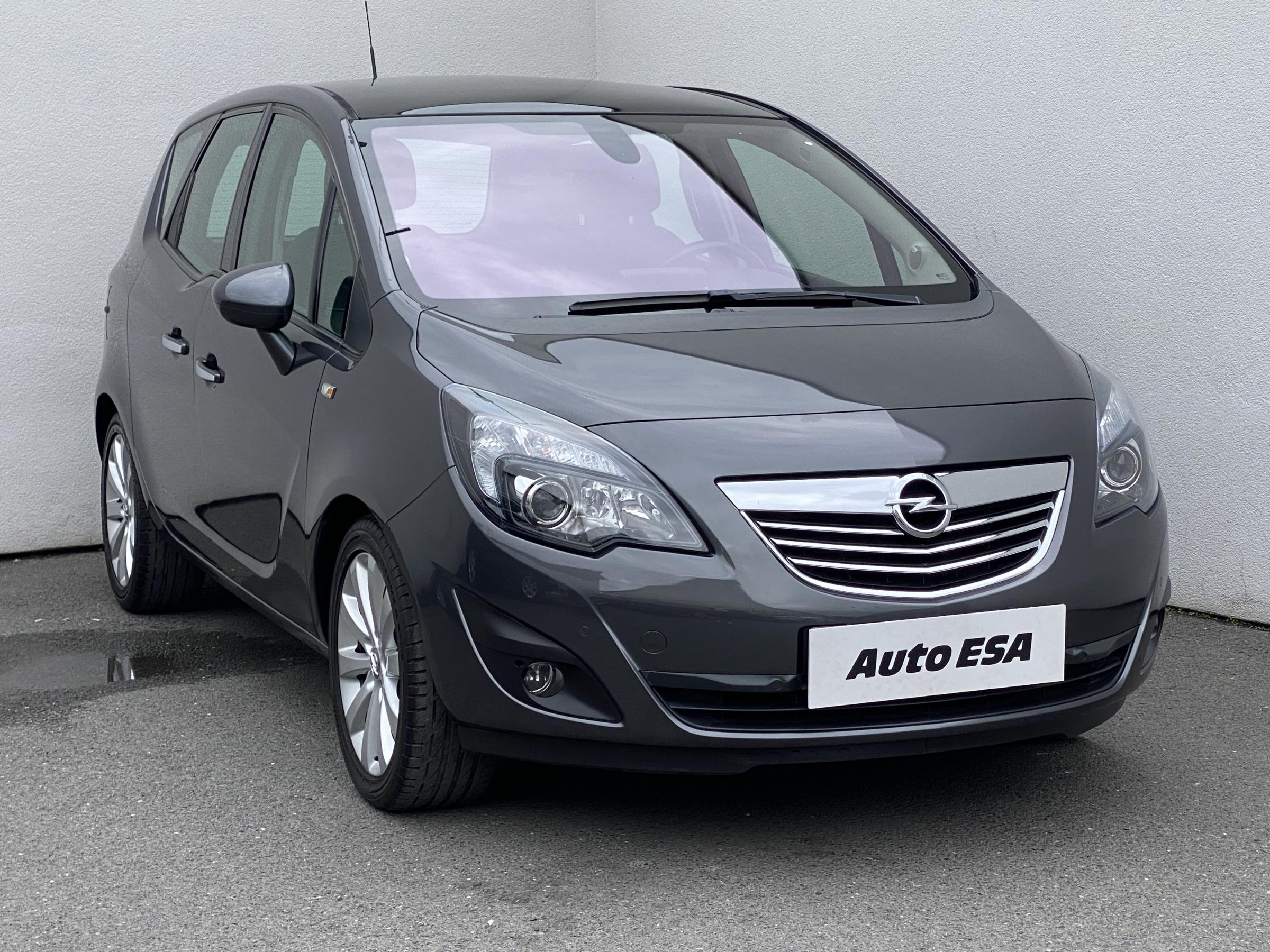 Opel Meriva, 2012 - celkový pohled