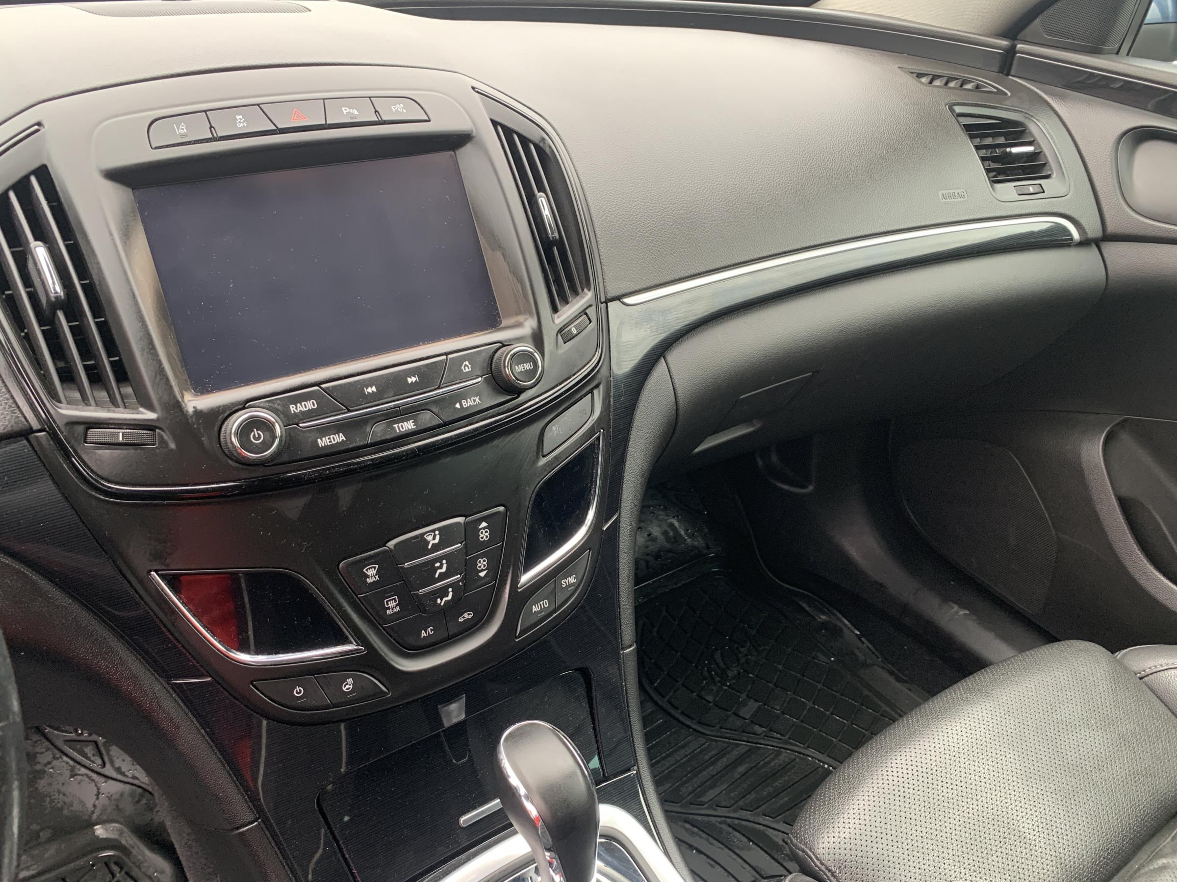 Opel Insignia, 2015 - pohled č. 14