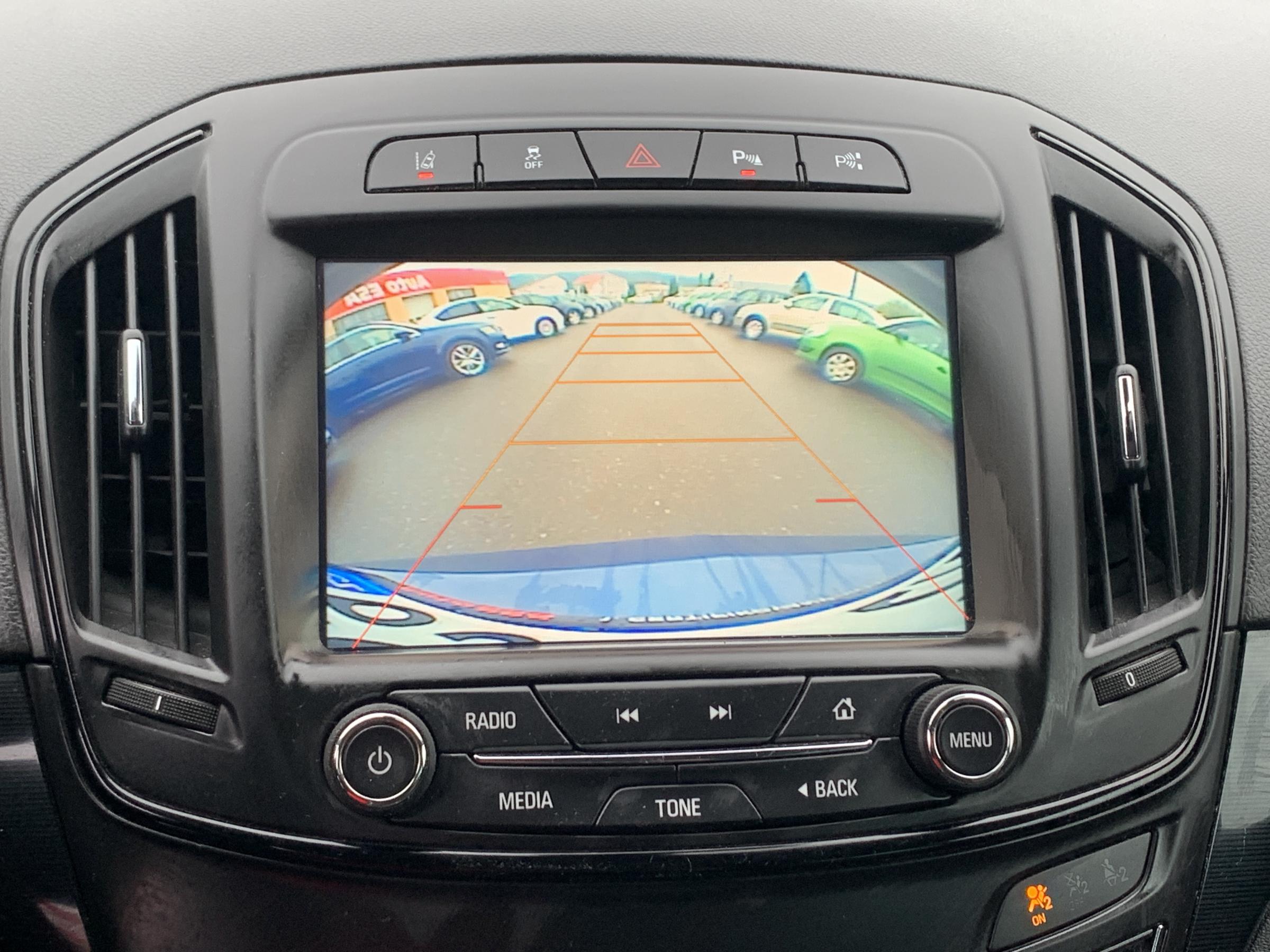 Opel Insignia, 2015 - pohled č. 17