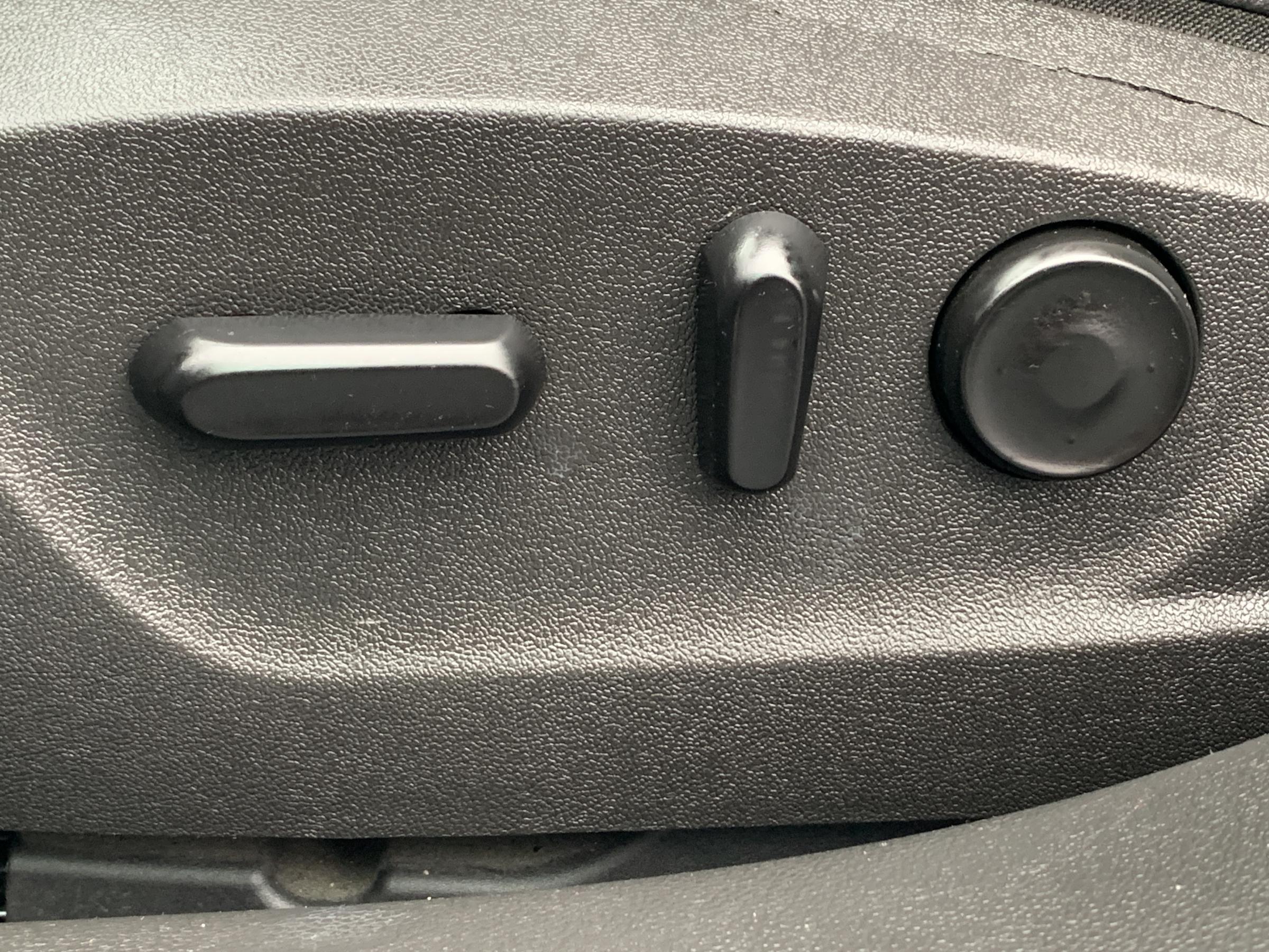 Opel Insignia, 2015 - pohled č. 20