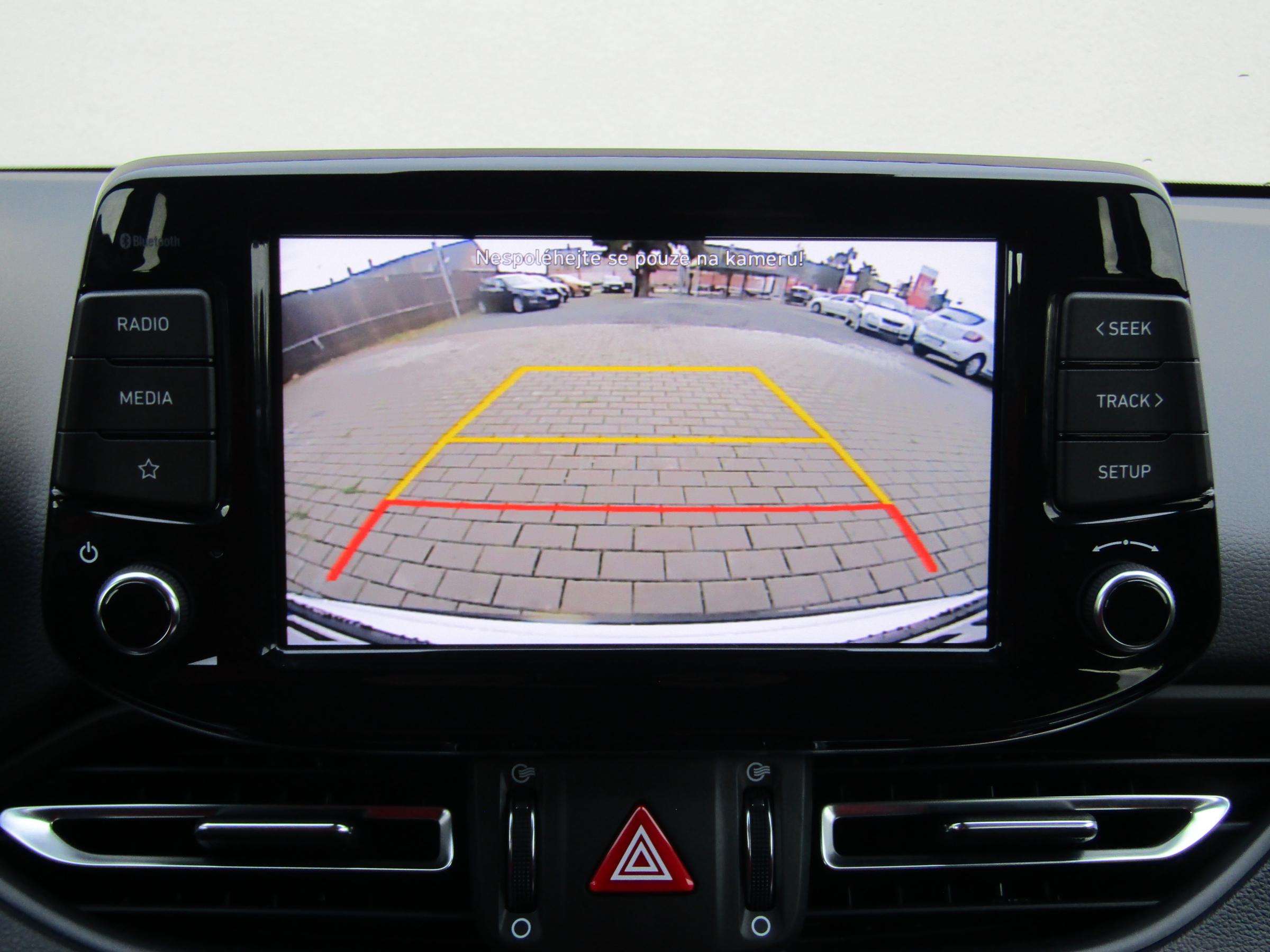 Hyundai i30, 2022 - pohled č. 14