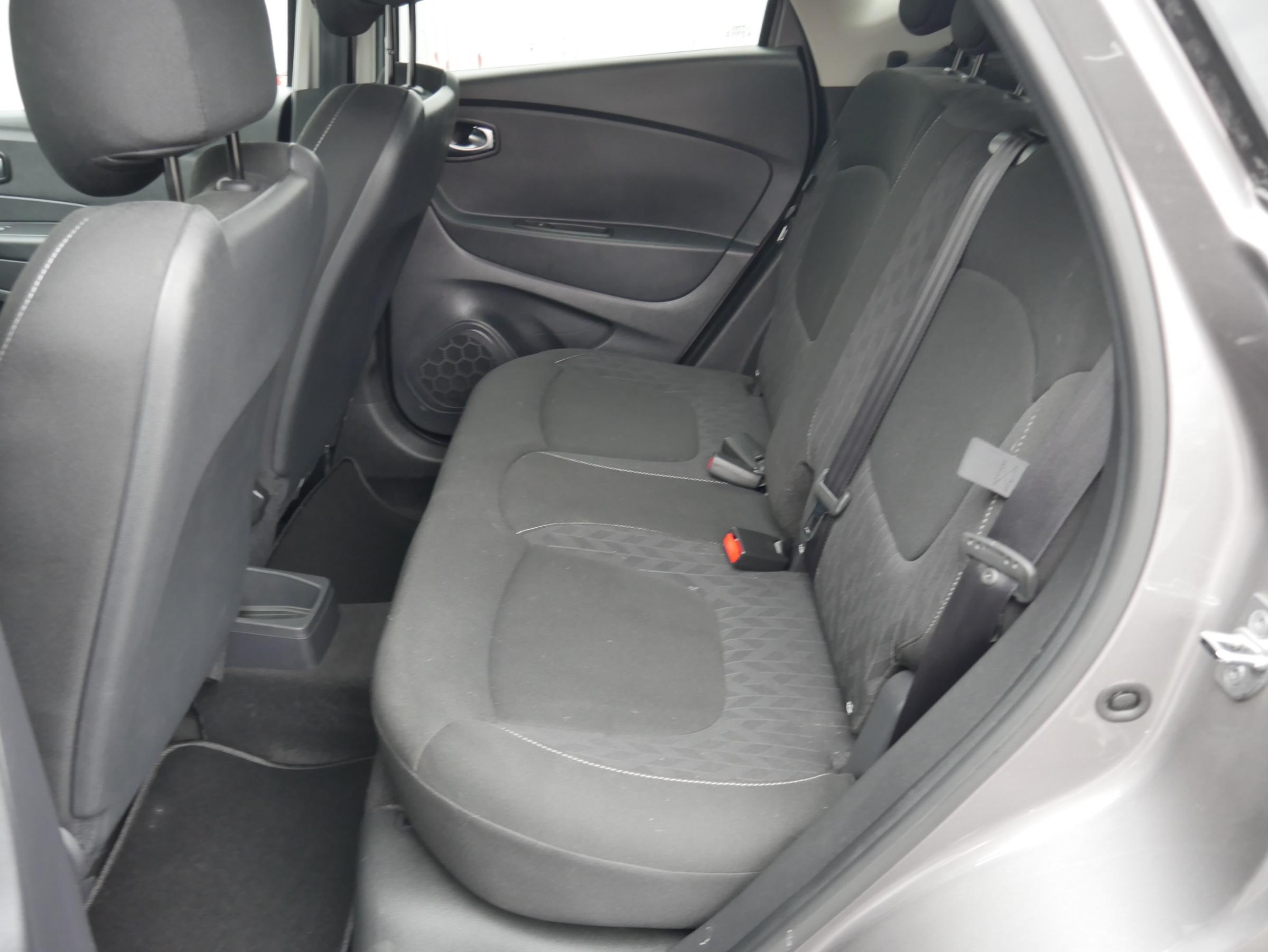 Renault Captur, 2019 - pohled č. 10