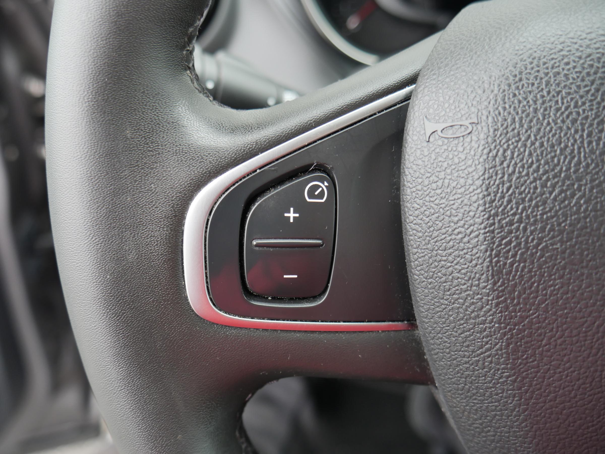 Renault Captur, 2019 - pohled č. 12