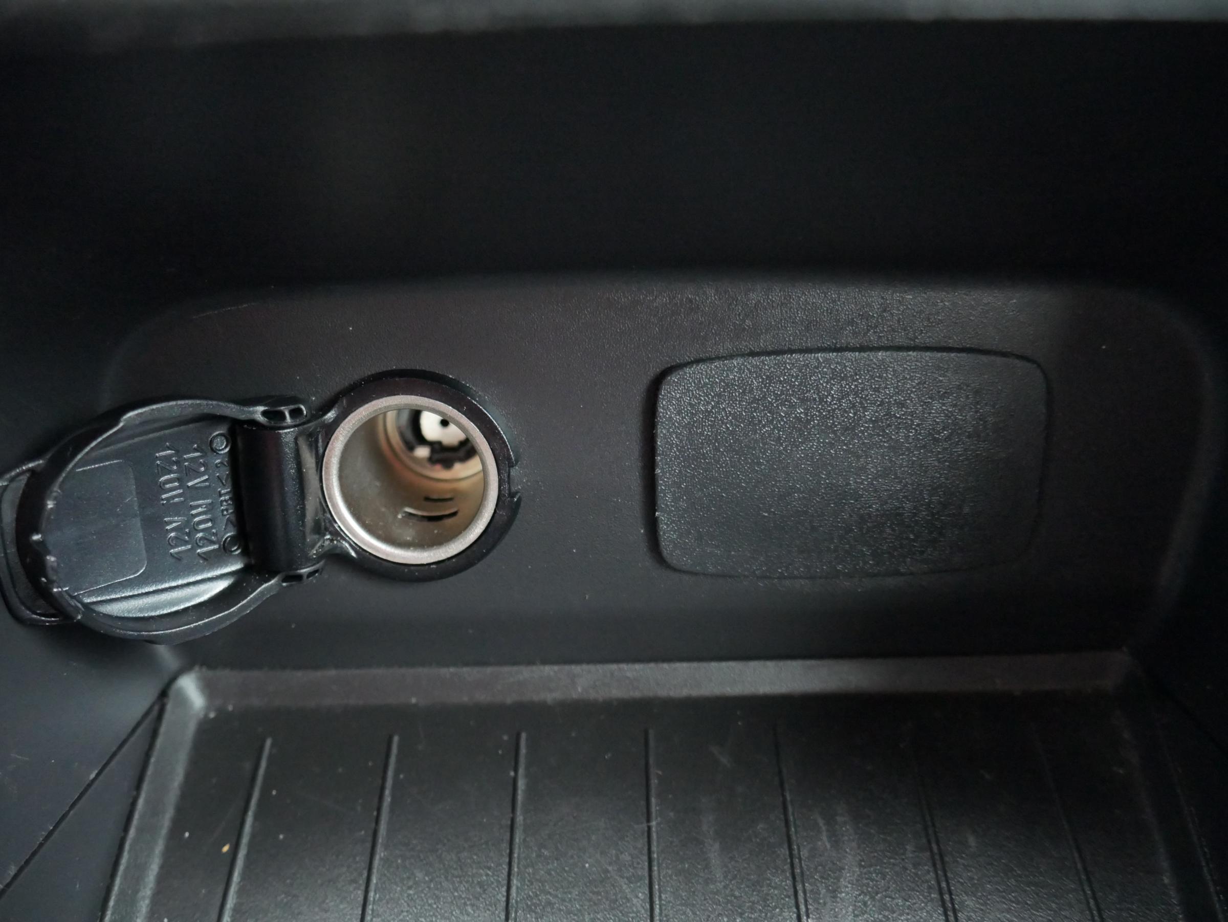 Renault Captur, 2019 - pohled č. 15