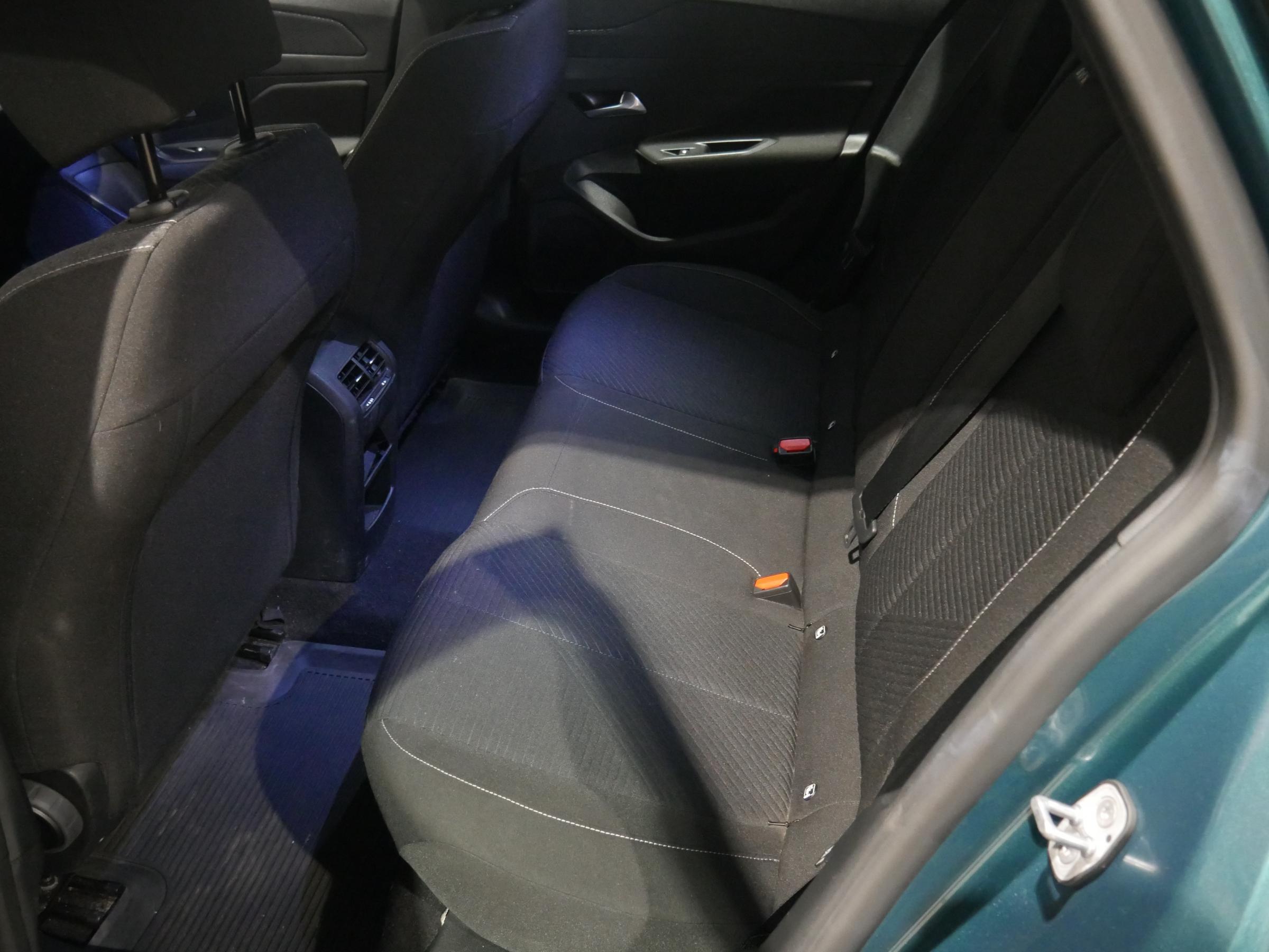 Peugeot 308, 2023 - pohled č. 10