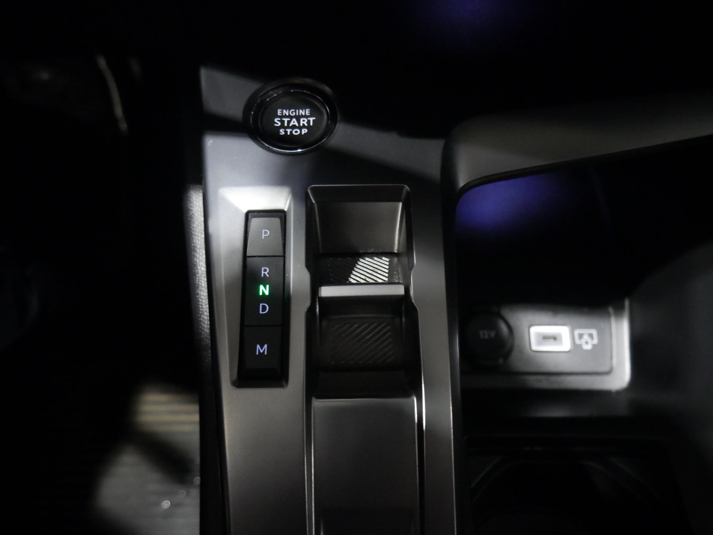 Peugeot 308, 2023 - pohled č. 17