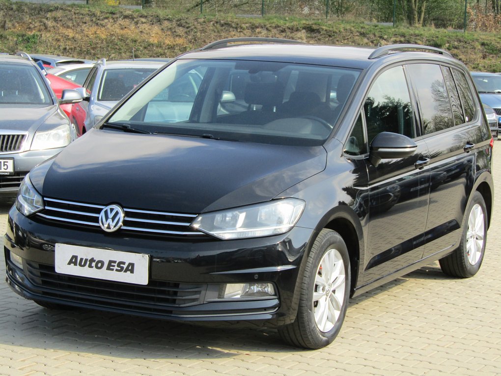 Volkswagen Touran 2.0 TDi 