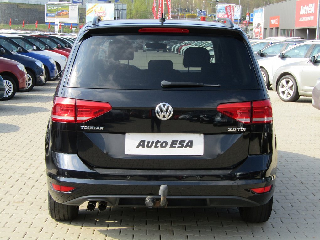 Volkswagen Touran 2.0 TDi 
