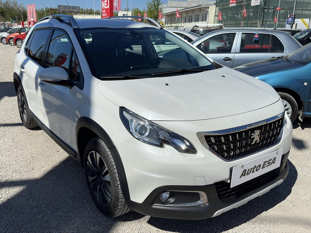 Peugeot 2008 1.2PT 