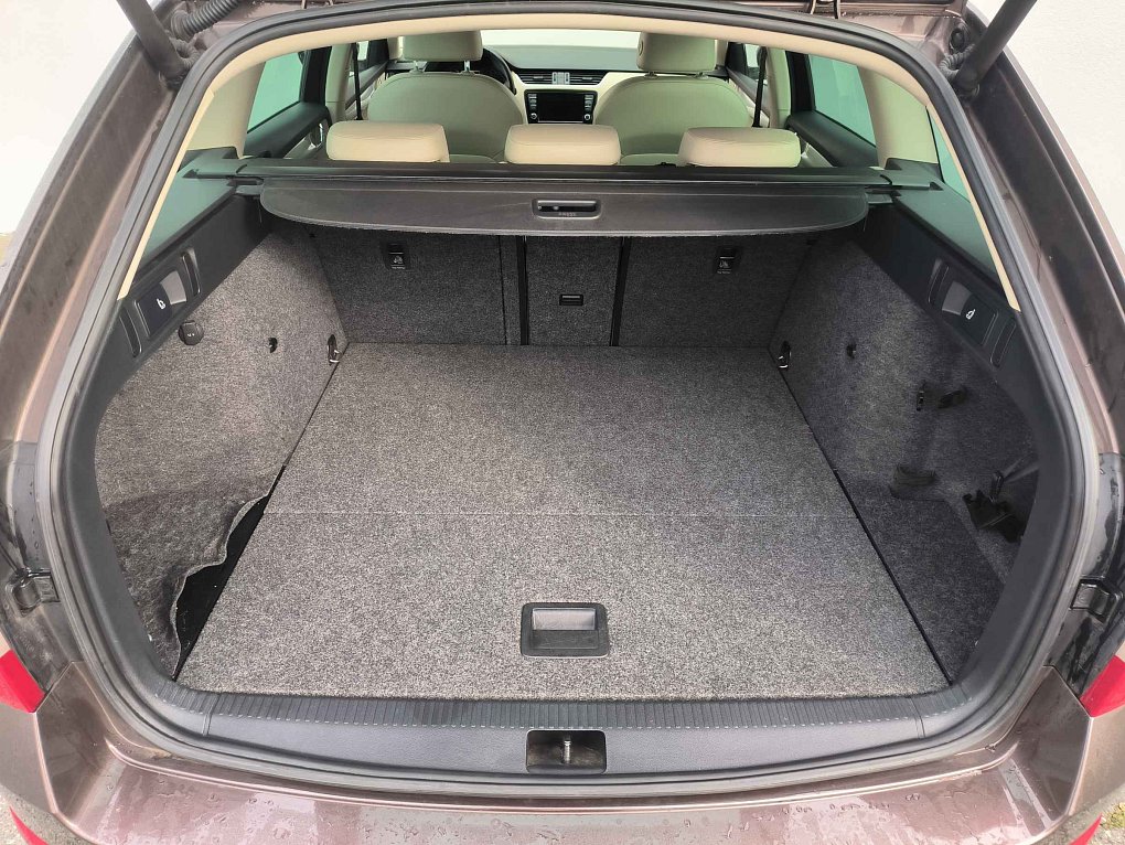 Škoda Octavia III 1.4 TSi Elegance
