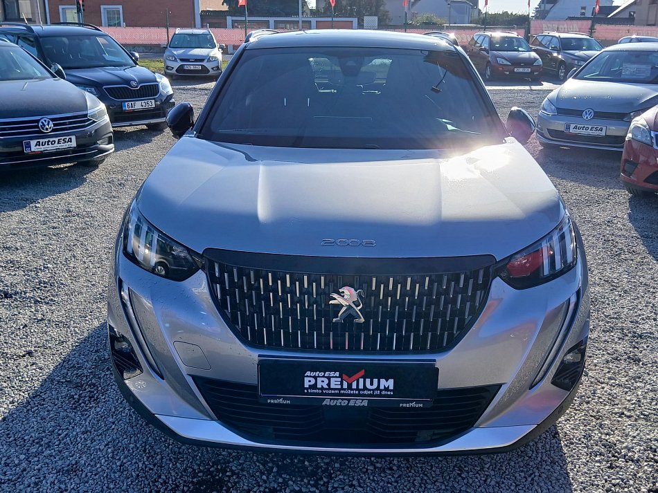 Peugeot 2008 1.2 PT 