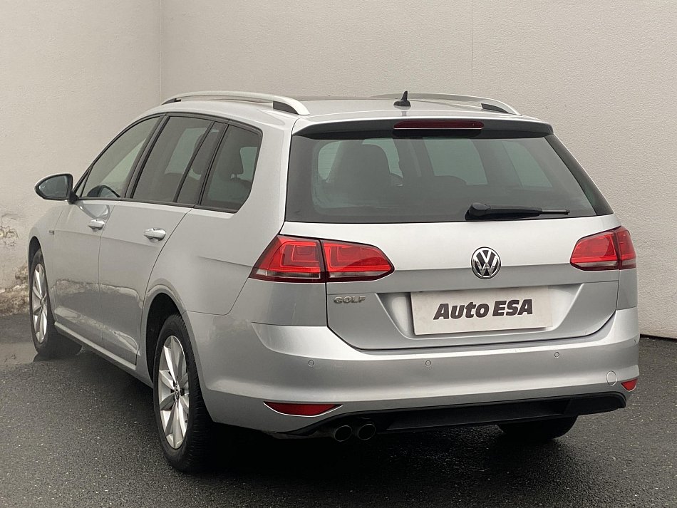 Volkswagen Golf 2.0 TDi Lounge