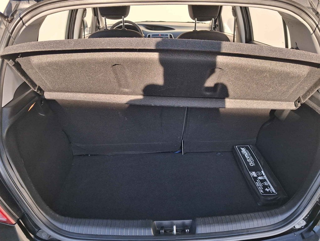 Hyundai I20 1.2 i Fifa WorldCup