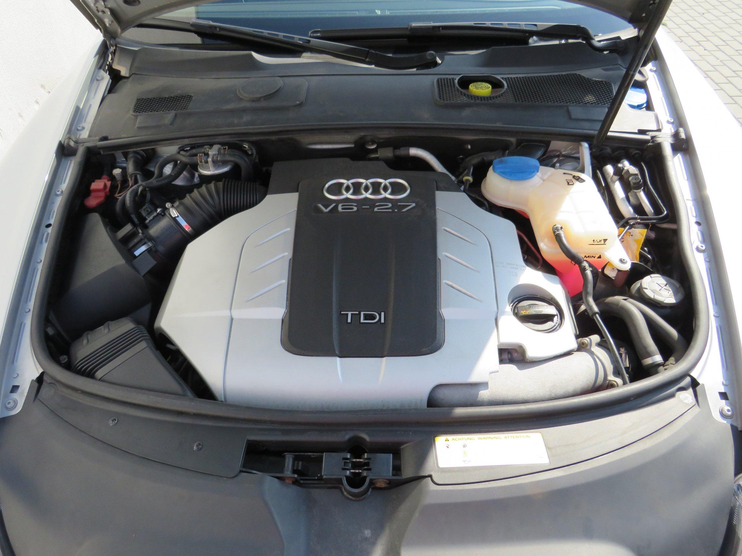Audi A6 Allroad, 2010 - pohled č. 9