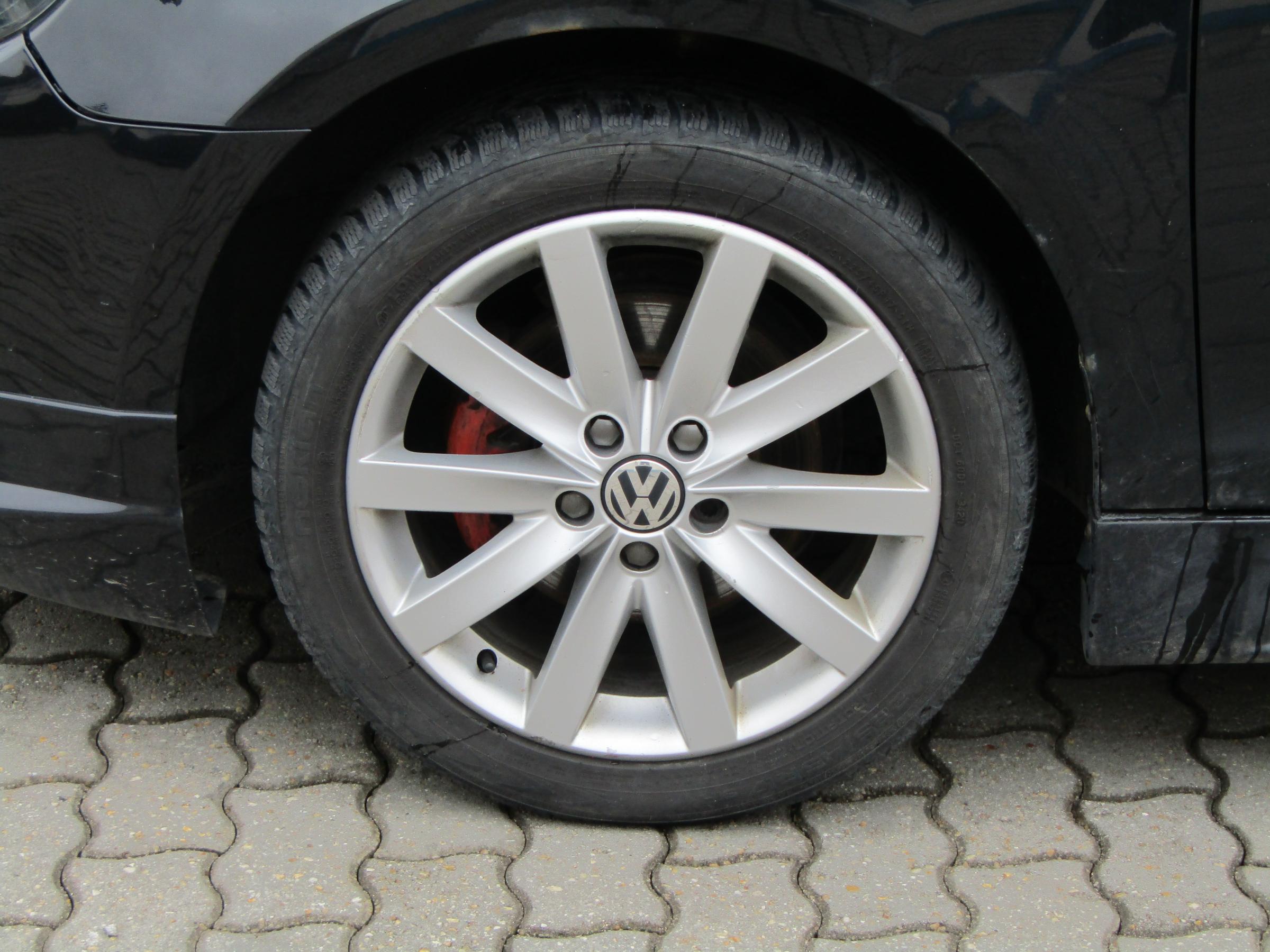 Volkswagen Golf, 2009 - pohled č. 7