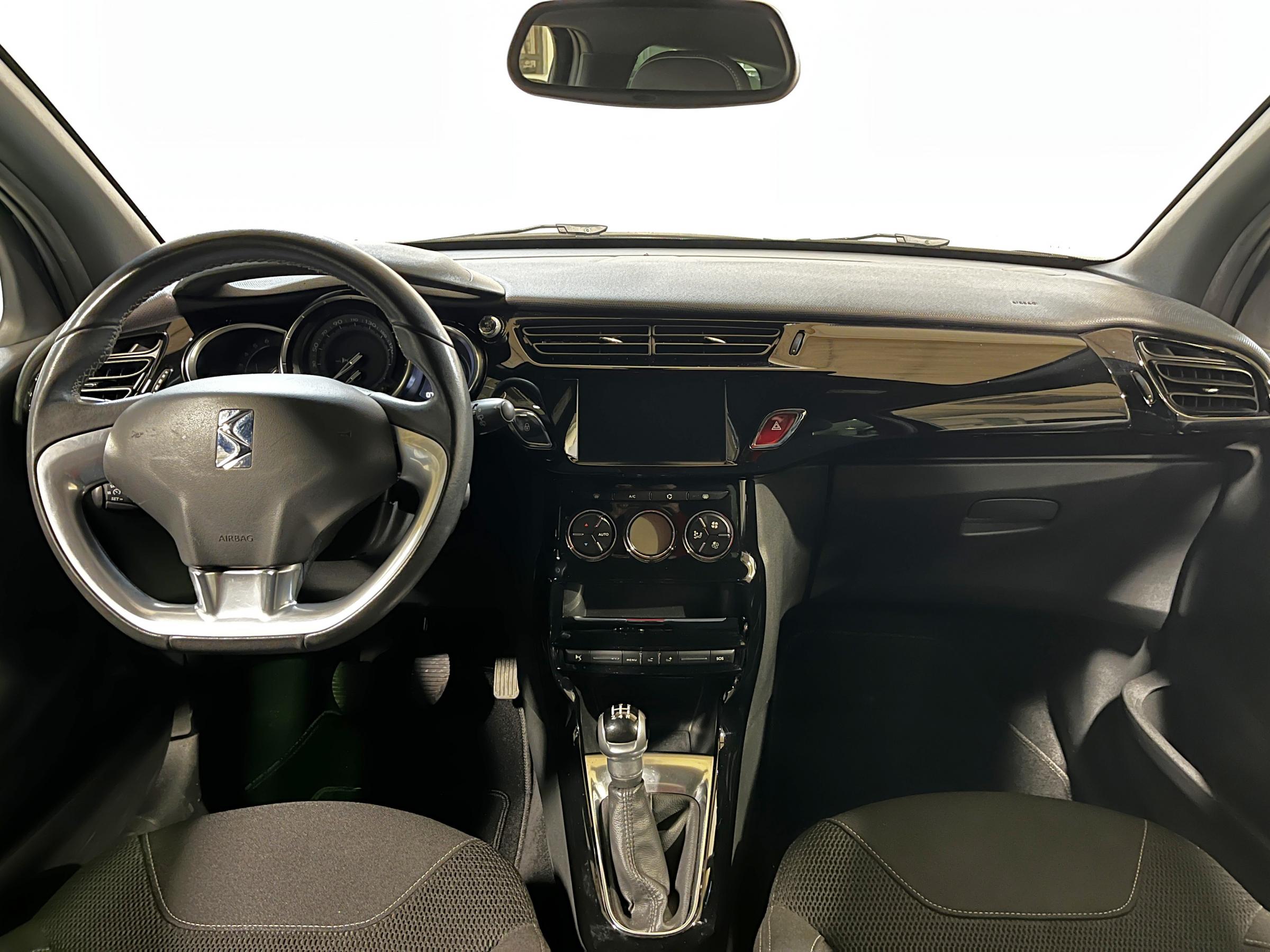 Citroën DS3, 2017 - pohled č. 8