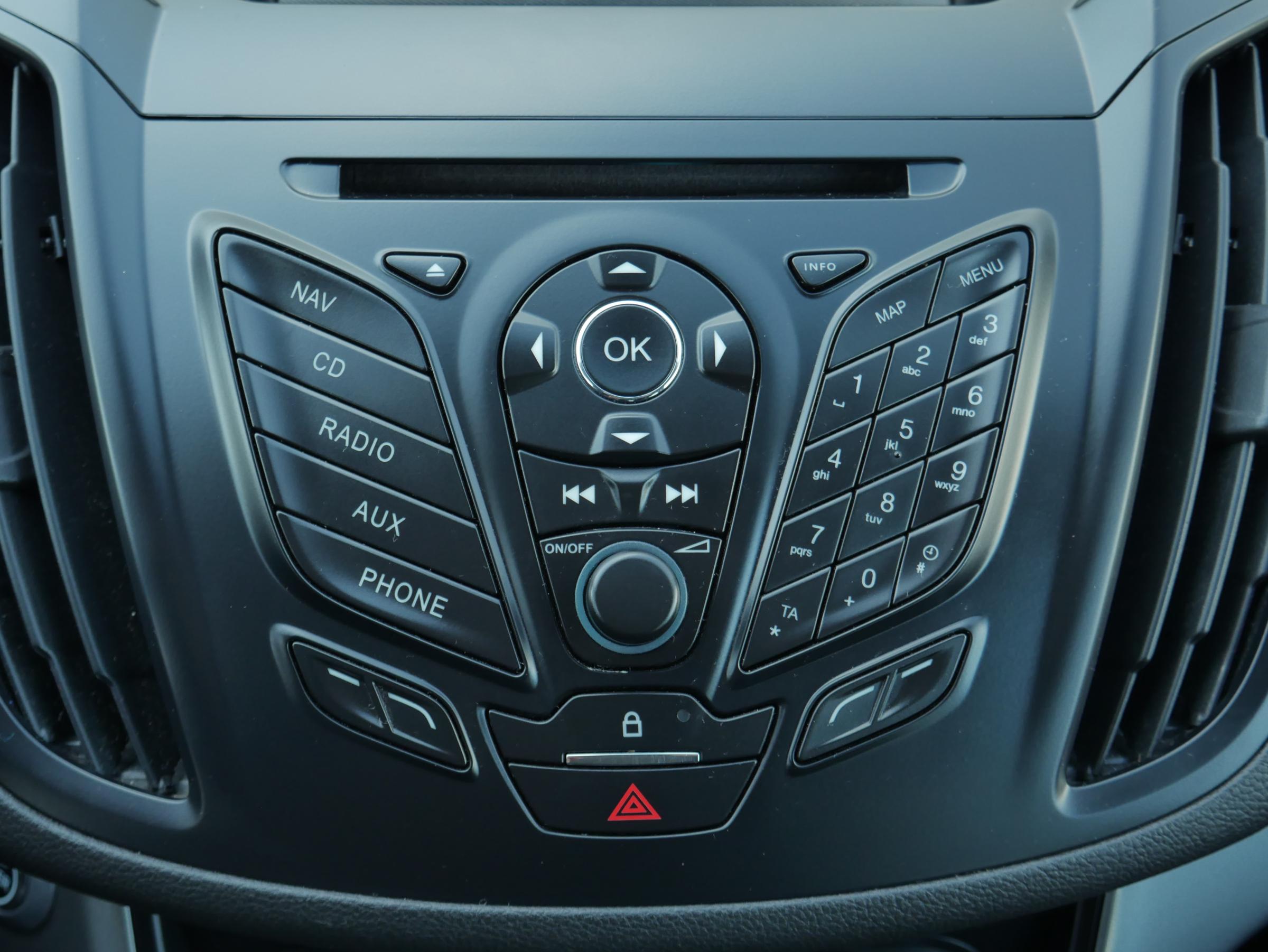 Ford Kuga, 2013 - pohled č. 15