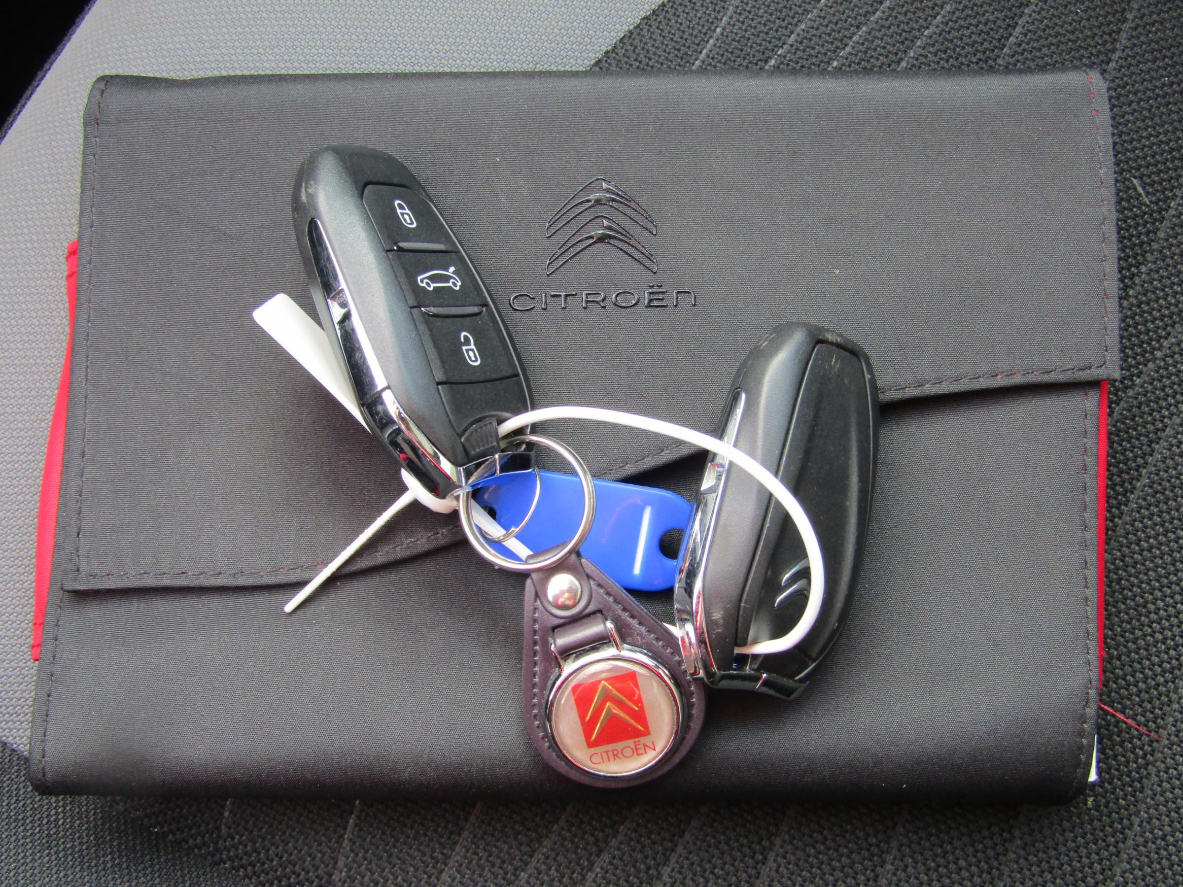 Citroën C4 Picasso, 2014 - pohled č. 20