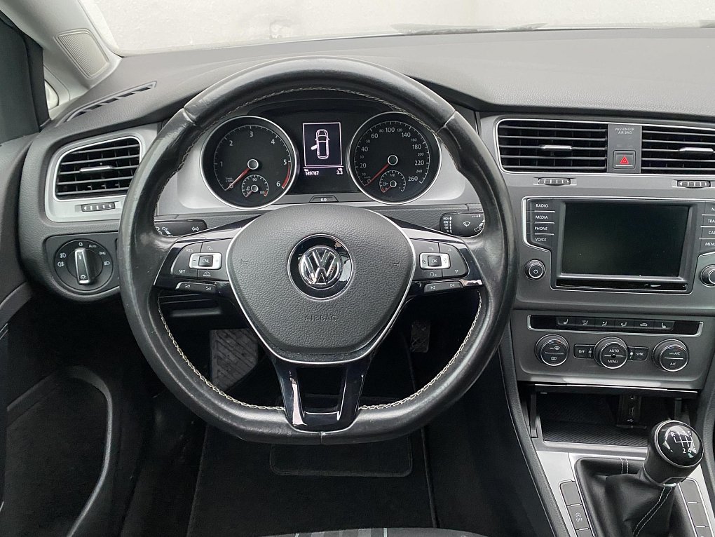 Volkswagen Golf 2.0 TDi Lounge